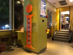 -麦当劳(龙洞店)
