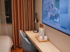 -柏曼酒店(合肥国购广场三里庵地铁店)