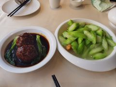 咸蛋黄狮子头-老客站酒楼(金花南路店)