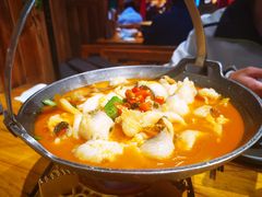 -老滇山寨•云南特色菜•地方菜•民族风情歌舞表演(金碧店)