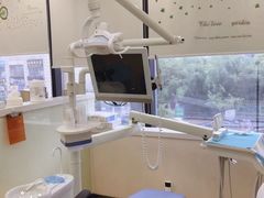 -美酷口腔牙齿矫正(江桥万达店)