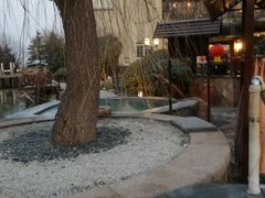 -芭东小镇温泉