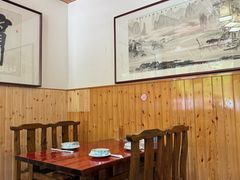 -芦茨金富饭庄·25年老字号·专做稻草鸡