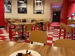 -城市大道红炉披萨烘焙坊