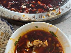 -老表牌·蛙蛙鸡冷锅鱼(成都东站店)