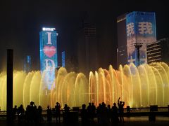 -东港音乐喷泉广场