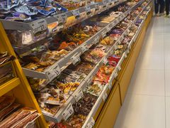 -三只松鼠国民零食(杭州萧山万象汇店)