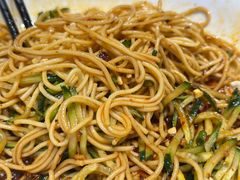 -严记小天府酸菜鱼(西四路店)