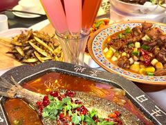 -巴特餐饮6加1音乐餐吧·新疆菜