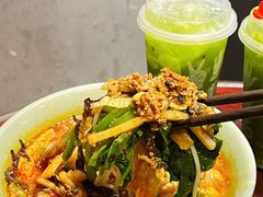 -粉家柳州螺蛳粉(杨宅路店)