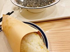 -正南齐北·老街糯米团(洪崖洞店)