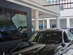 -北京宝诚宝马4S店