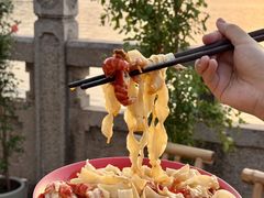 -聚汇三少·龙虾·中餐厅(莫邪路新天地店)