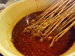 -拈签一笑黄牛肉辣卤串串