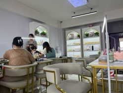 -瞧·享轻奢美甲美睫