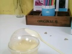 -志龙皇冠吃货椰子铺