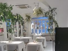 -春树下·树屋花房西餐厅(罍街AS1980店)