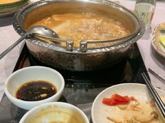 -一绪に寿喜烧自助(世茂广场店)