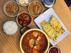 -金北顺大锅家(신사본점)