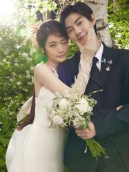 点击看大图 -第一夫人婚纱摄影(南京店)