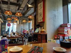 大堂-炉小二铜锅牛蛙•川湘菜(三里屯店)