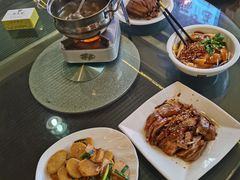 -瑞丰园庭院餐厅·白族传统家常菜