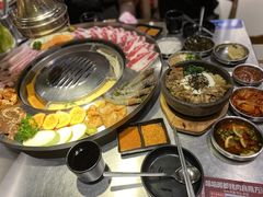 -哈哈碳都·牛肋条无限自助烤肉(台江万达店)
