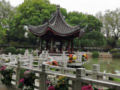 -汇龙潭