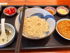 -寄畅興·百年蟹黄面·万国建筑群(外滩27号店)