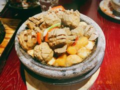 石锅手打牛肉丸-潮堂(环球金融中心店)