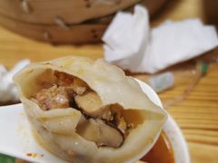 秘制汤包-曼曼汤包(建国西路店)