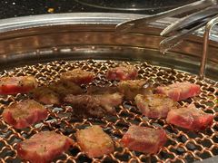 -韩烧牛中牛·甄选黑牛烤肉(黑金店)