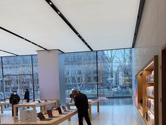 -Apple零售店(玄武湖店)