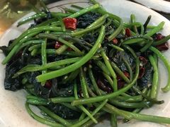 炒红薯苗-印象老灶台三下锅·湘西本土原味菜(黄龙洞店)