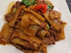 酸笋炒牛肉-美极鲜食坊(宝安南路店)