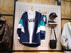 -VANS(三里屯太古里店)