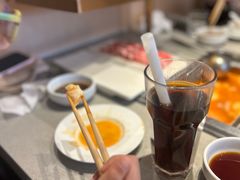 -海底捞火锅(新松江路生日主题店)
