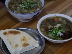 -老字号贾家肉丸糊辣汤(光明巷店)