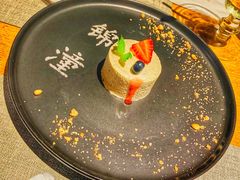 主厨自制松露冰淇淋-锦潼西餐厅