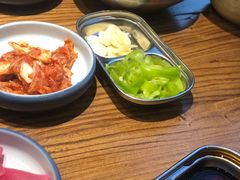 -明洞阿姨·韩式酱蟹烤肉·创意料理(三元桥店)