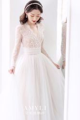 -艾米丽婚纱礼服