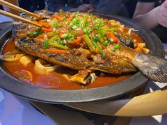 -鸣记脆皮烤鱼·海鲜烤鱼(三八广场店)