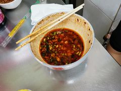 -珀玉莲花白米线店