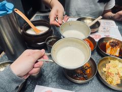 -草家酱蟹炭火烤肉店(珲春南路二店)