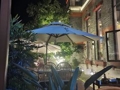 -墨居上隐·院子里火锅(峨眉店)