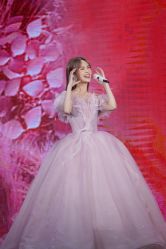 点击看大图 -Bridal Queen·婚纱女皇