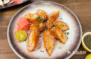 Crispy Shrimp Roll with Filling