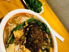 -水平有限螺蛳粉(宏达大厦店)