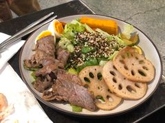 牛肉藜麦沙拉-Nectar One Cafe(勇烈路n1店)