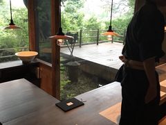 -花湖会所·高端水疗商务泡浴SPA(高新店)